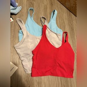 Workout tanks bundle